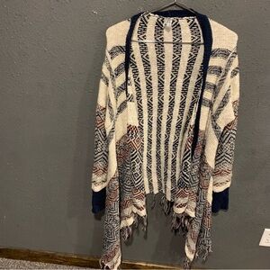 Women’s Vanity Shrug